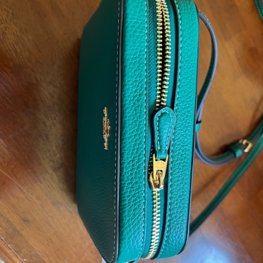 Coach crossbody purse - Picture 3 of 9